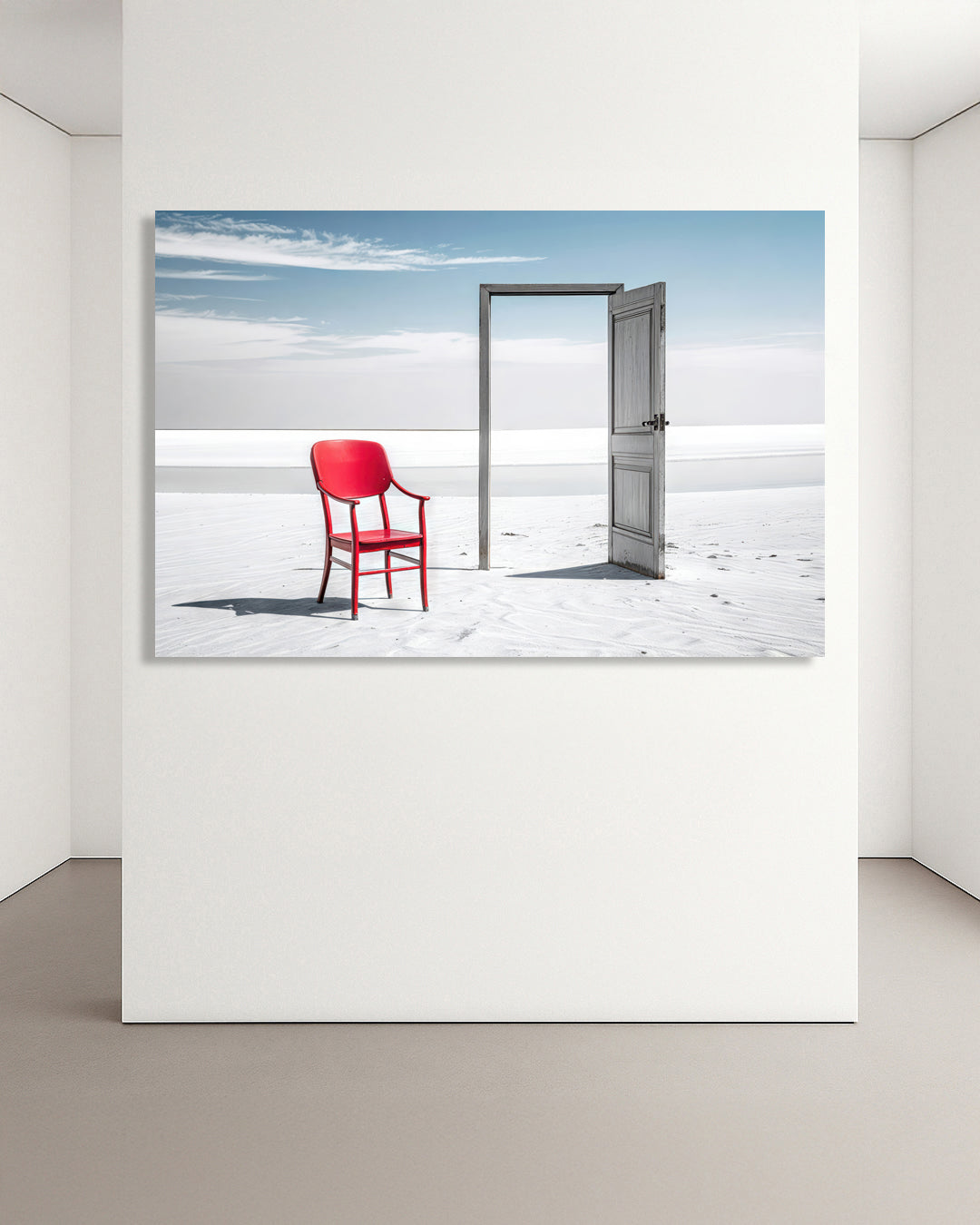 Minimalistischer, surrealer Leinwanddruck 'Die Schwelle im Licht' – Roter Stuhl, Tuerrahmen, Strand, Meer